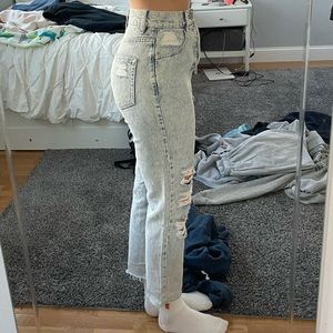 BRAND NEW PACSUN ripped high waisted wide leg mom jeans faded light wash